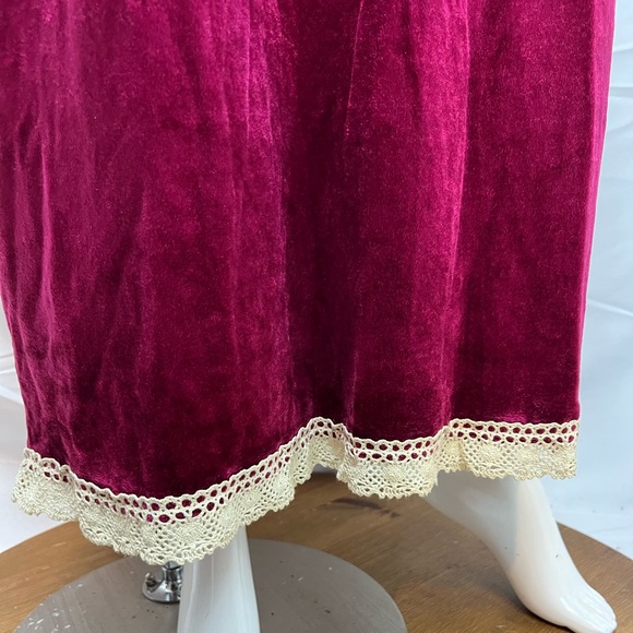 Women's Vintage Lisa Jo Crimson Red Velvet Cream Crochet Lace 70’s Long Dress S - Picture 8 of 13